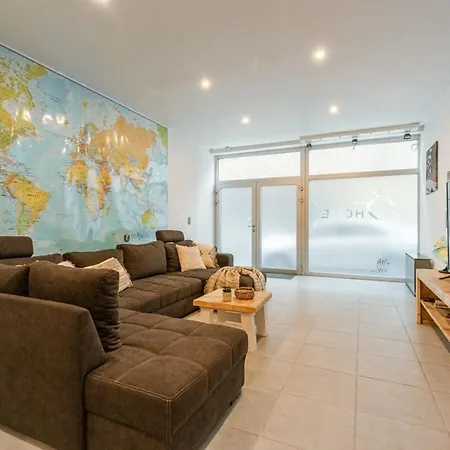 Spacious In The Center Of * Ostend
